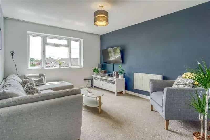 2 Bed Flat for Sale Ashley Cross - 2 Double Bedrooms, Modern Kitchen