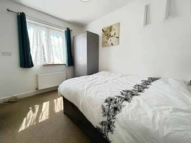1 Bedroom House Share to Rent