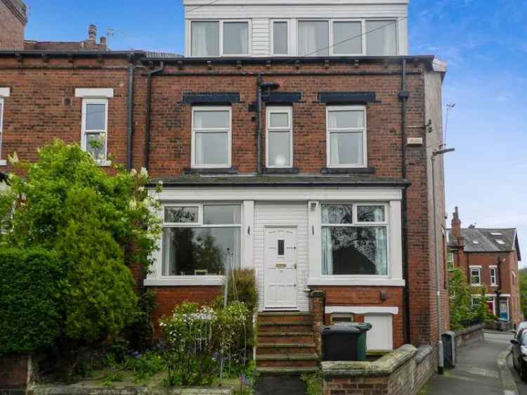 4 bedroom terraced house for sale