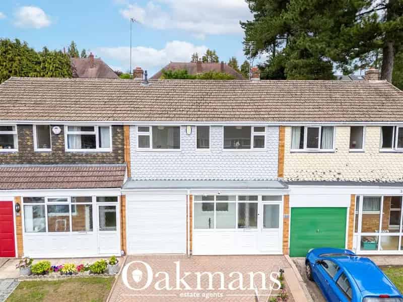 3 Bedroom Terraced House For Sale
