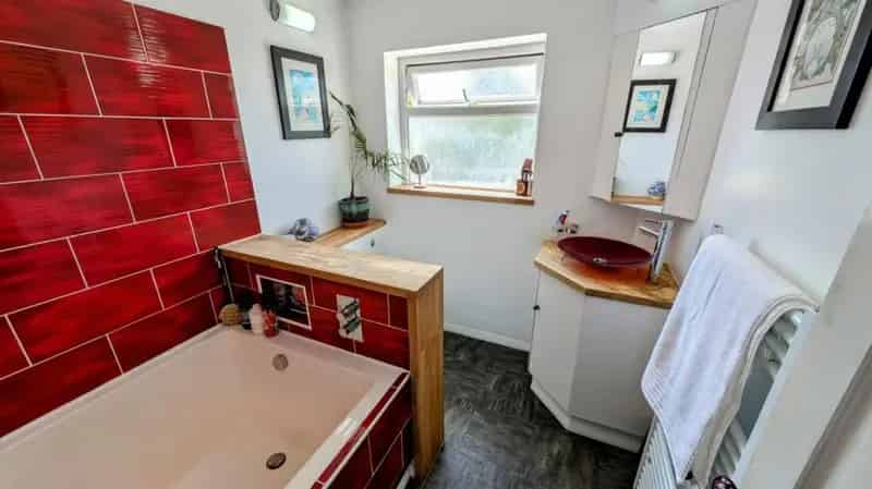 4 Bed Extended Semi Detached House For Sale