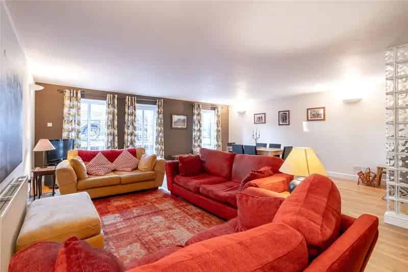 2 Bedroom Apartment to Rent Randolph Gate Furnished