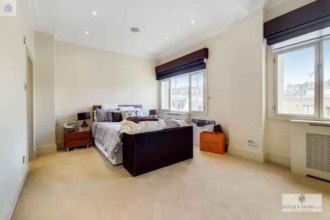 Flat for sale in Portland Place, London W1B