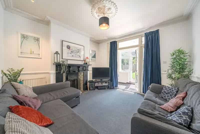 3 Bed Family Home Southfields Wimbledon Park Large Garden Potential Extension