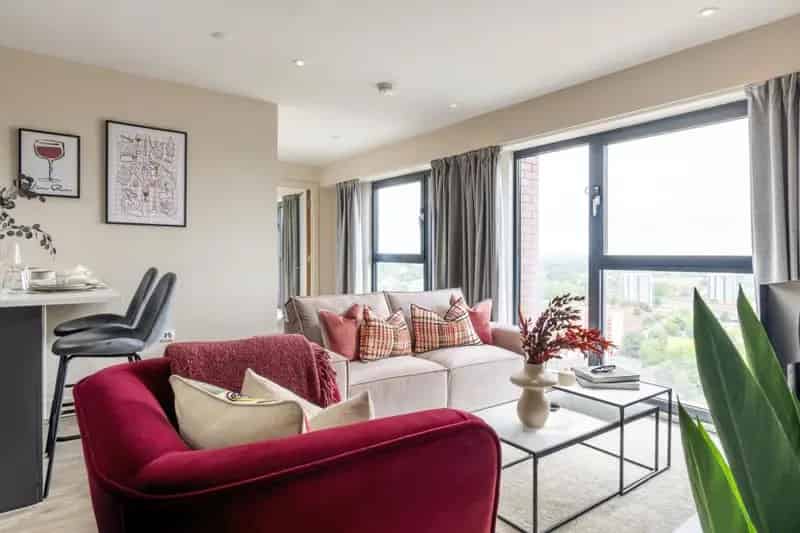 2 Bedroom Apartment Low Deposit City Views Gym Wi-Fi Pet Friendly