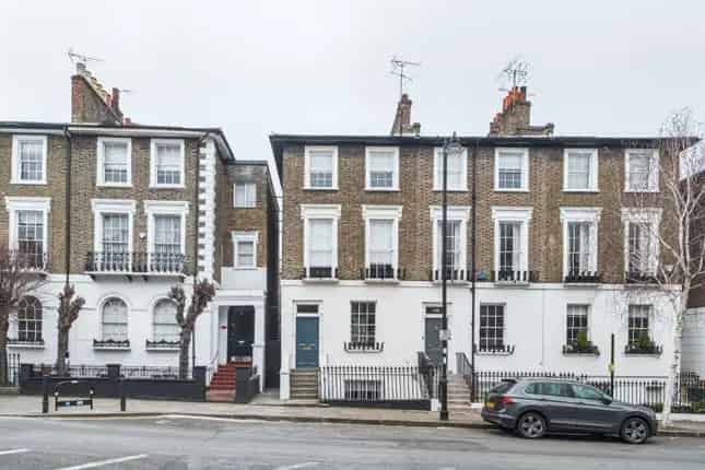 Semi Detached House for Sale Hemingford Road Barnsbury N1