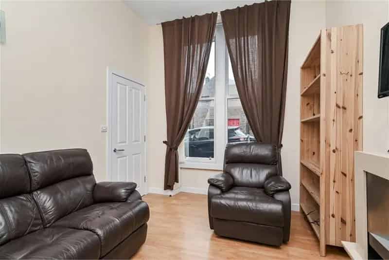 1 Bed Flat Penicuik - Ground Floor - Excellent Condition