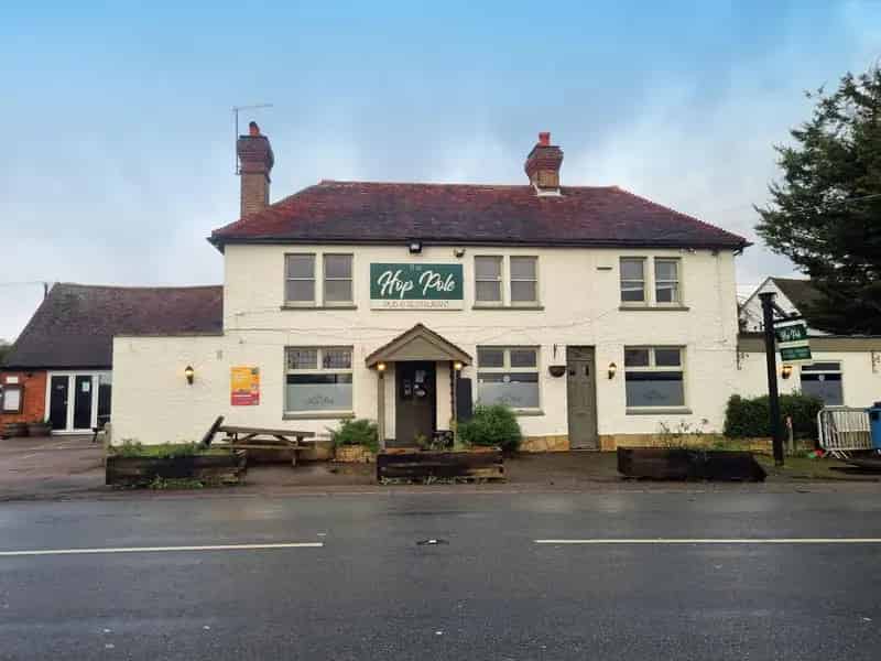 Pub with Accommodation and Large Garden - Nettlestead