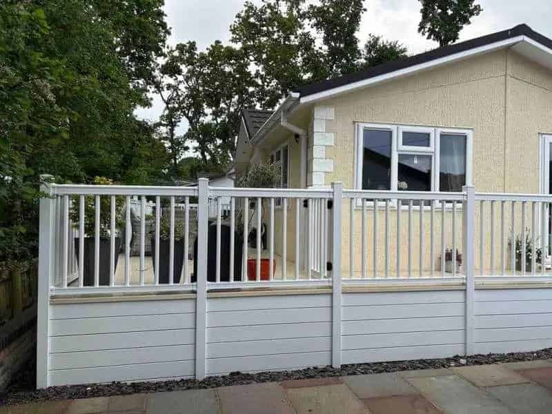 2 Bed Pet-Friendly Park Home for Over 45s