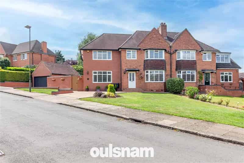 4 Bedroom Semi Detached House For Sale Bournville