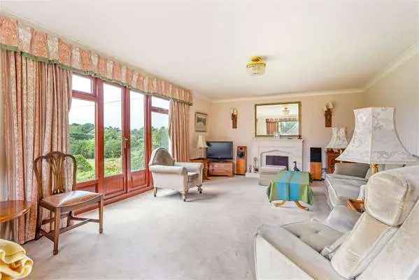 Parrotts Lane, Cholesbury, Tring, Hertfordshire, HP23 6NE | Property for sale | Savills