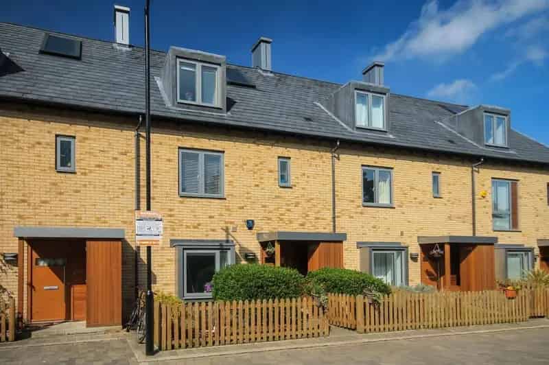 4 Bedroom Townhouse to Rent Trumpington Meadows