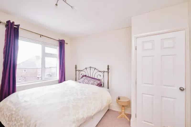 3 Bed Semi-Detached House for Sale