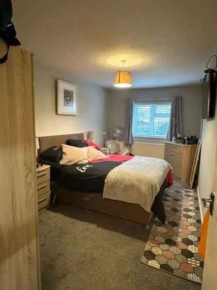 Flat For Rent in South Oxfordshire, England