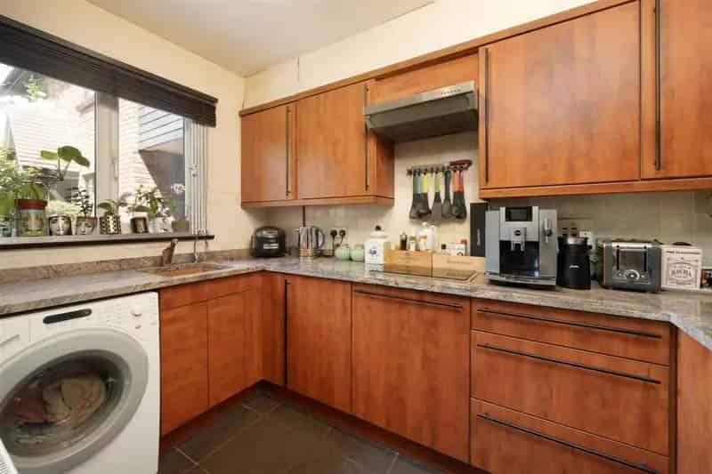 2 Bedroom House for Sale in Camberwell