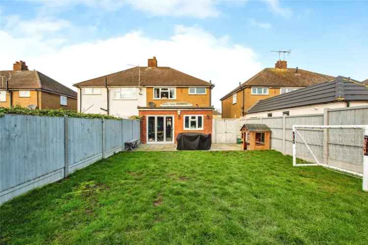 Stunning 3-Bed Semi-Detached House with Large Garden