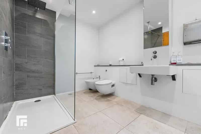 3 Bedroom Mid Terraced House for Sale Pontcanna