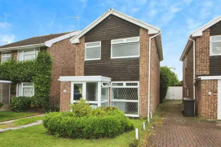 3 Bedroom Detached House for Sale in Saltney Flintshire CH4