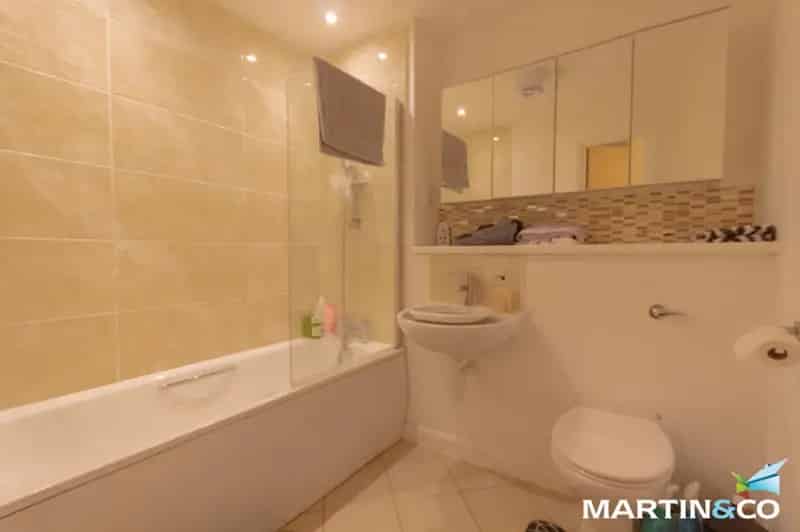 2 Bedroom Flat To Rent Available September 13 2025