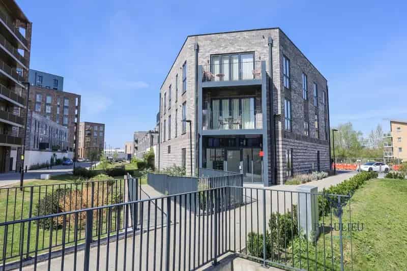 2 Bedroom Apartment for Sale
