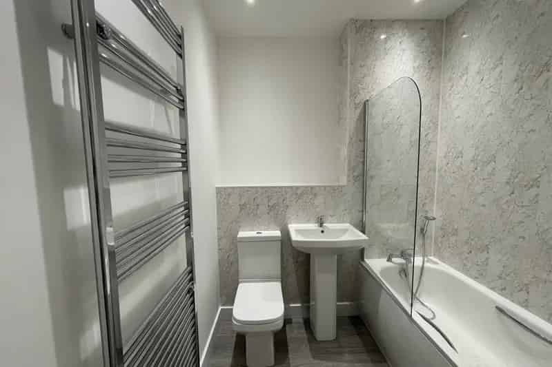2 Bedroom Flat Rugby Available Late June Zero Deposit Option