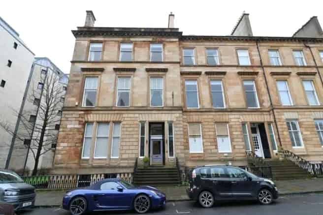 2 Bedroom Apartment to Rent in Glasgow's Park District