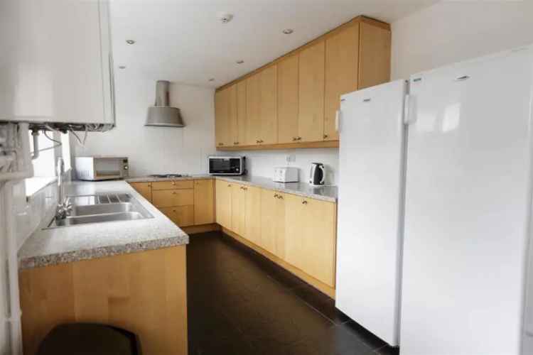 5 Bedroom House Near Edgbaston Reservoir