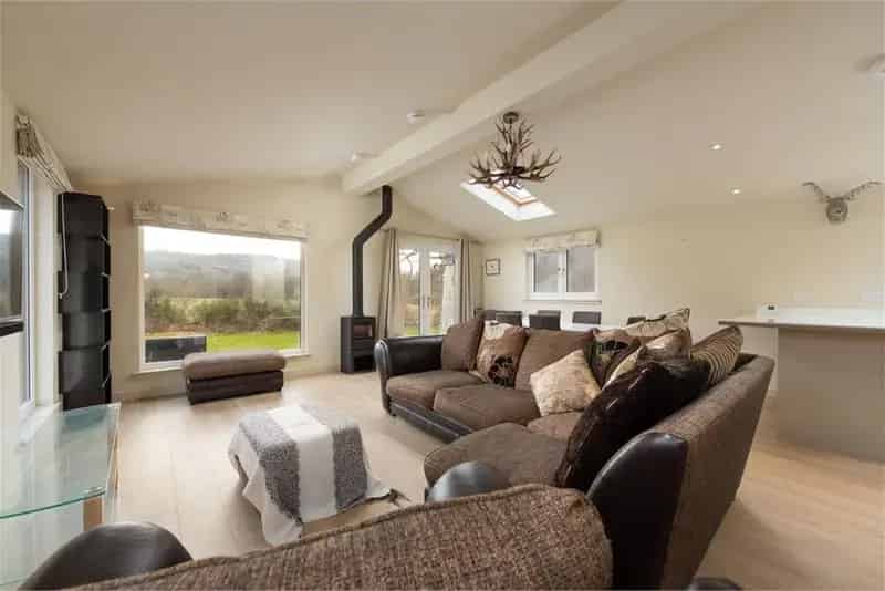 3 Bed Detached Lodge Near River Tay Aberfeldy