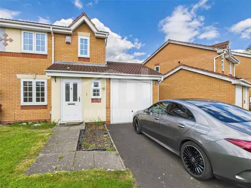 3 Bedroom Semi-Detached House for Sale in Erdington