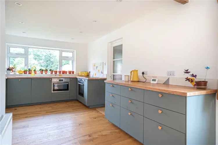 House For Sale in Winchester, England