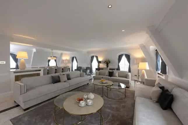 5 Bedroom Penthouse Flat to Rent Kensington W8 Hyde Park Views