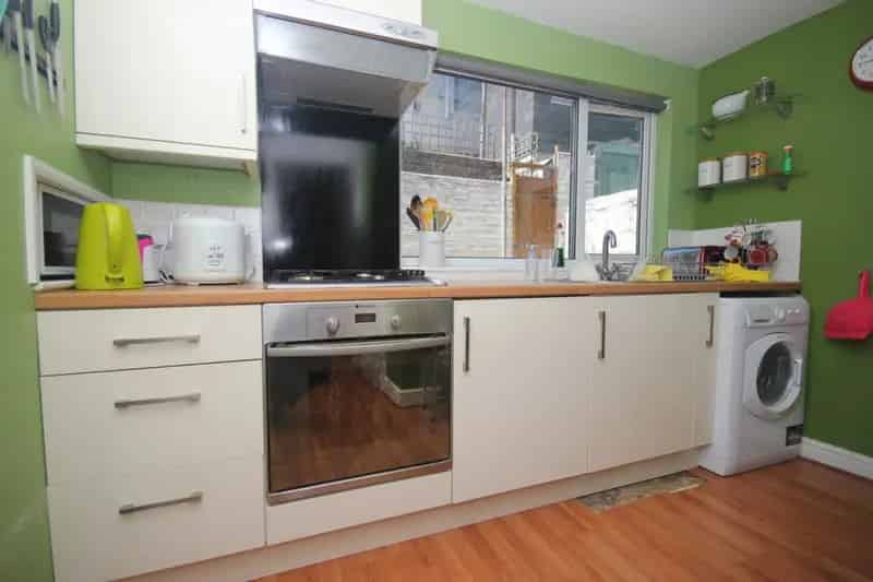 2 Bedroom Victorian House for Sale in Plymouth