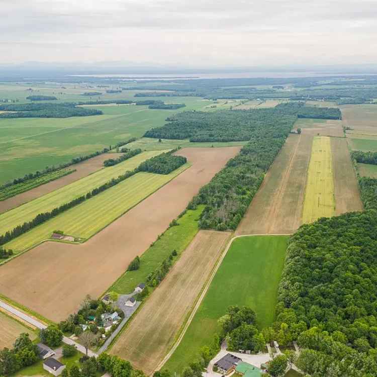 Hobby Farm near Montreal - 48 Acres, New House, Trails