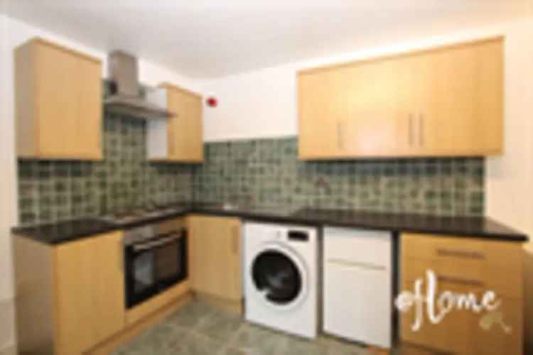 Studio Flat near Bradford City Centre