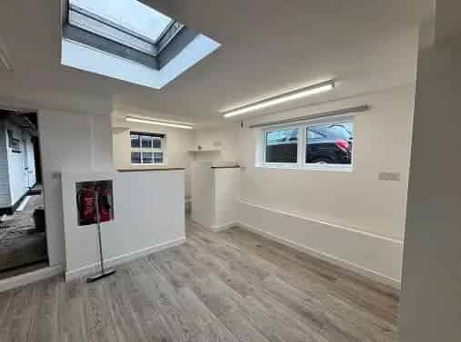 Spacious Refurbished Office in Billingshurst