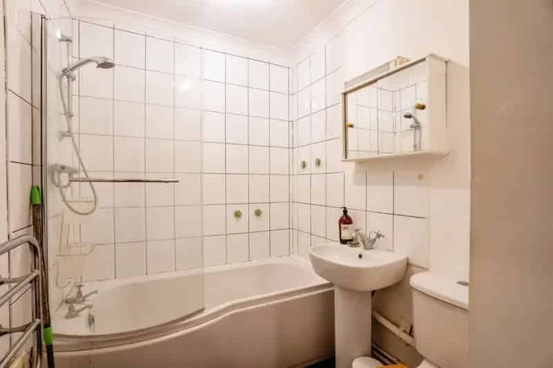 Flat For Rent , Arun, England