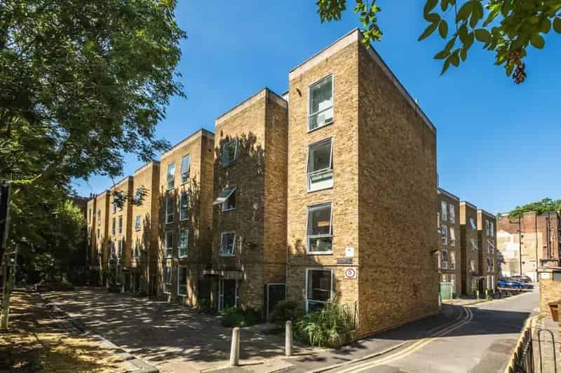1 Bedroom Flat for Sale in Islington