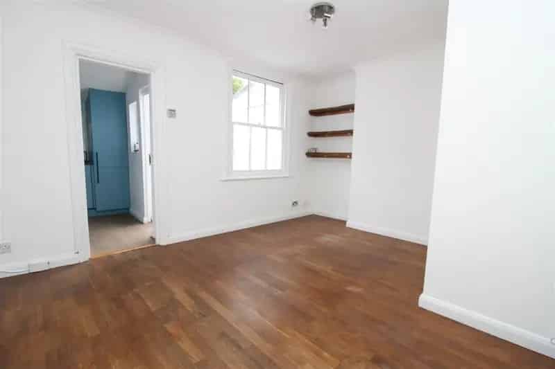 One Bedroom Garden Flat Hove Zero Deposit Available