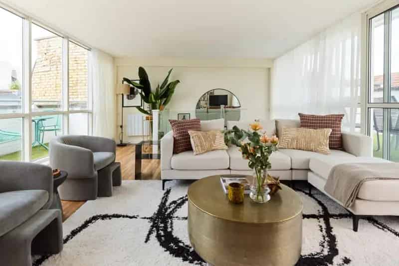 2 Bedroom Split Level Penthouse Brick Lane