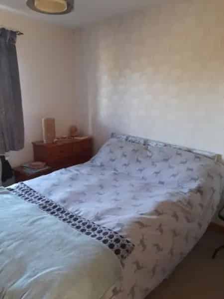2 Double Bedroom Ground Floor Cottage Flat Milton of Leys