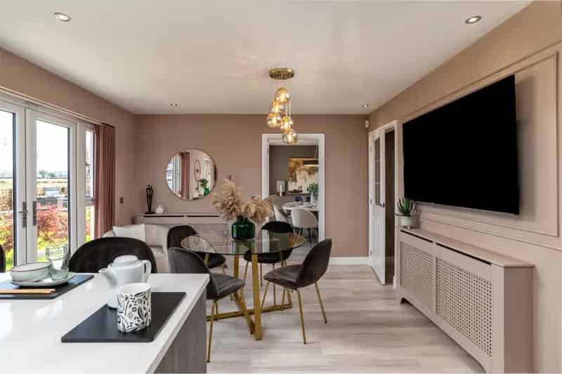 4 Bed Family Home for Sale