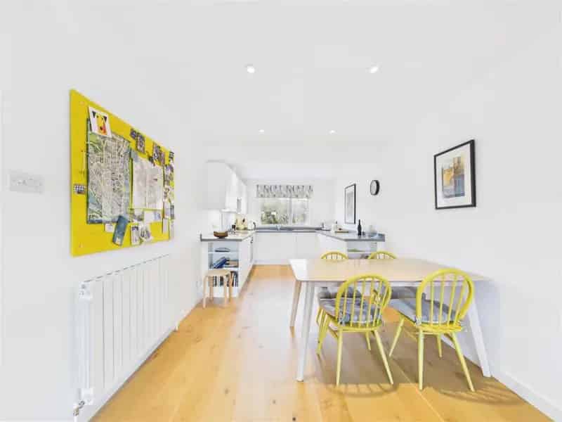 2 Bedroom Apartment for Sale Bathwick Estate