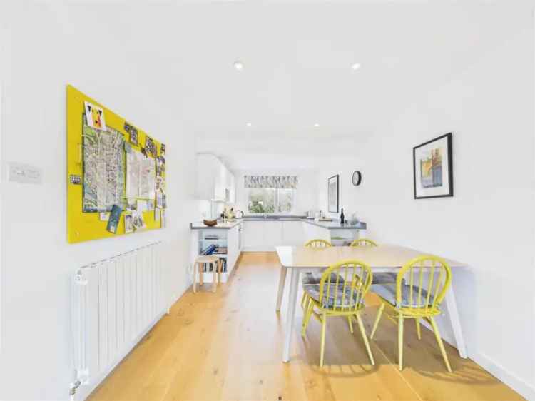 2 Bedroom Apartment for Sale Bathwick Estate