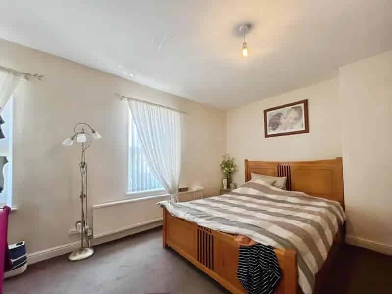 2 Bedroom House For Sale Near Amenities
