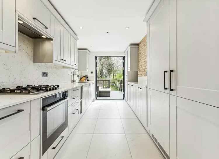 Four Bedroom Victorian Maisonette Maida Vale