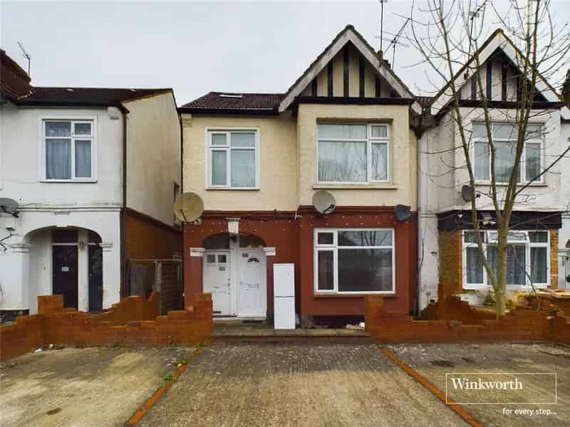2 bedroom flat/apartment in Edgware