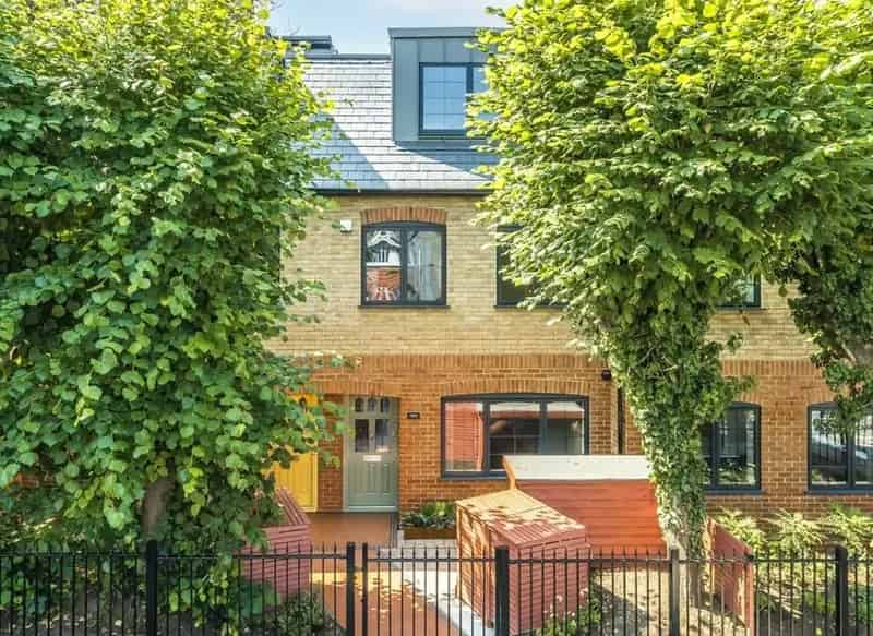 Four Bedroom Victorian Family Homes Streatham Hill