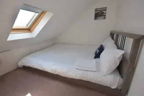 1 Room Flat 55m² Cardiff - Modern Studio Apartment Near City Centre