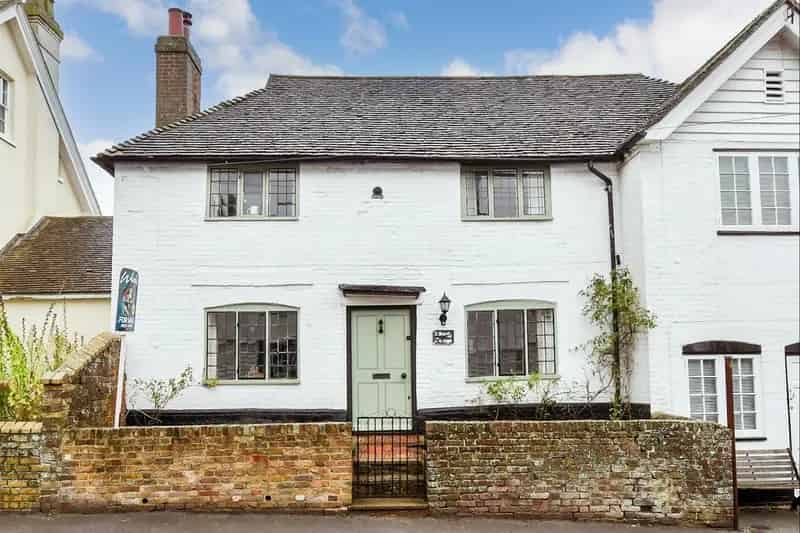 3 Bedroom Semi-Detached Georgian House For Sale