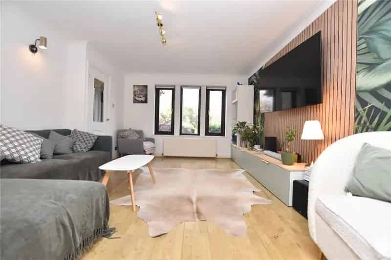 House For Sale , Leeds, England